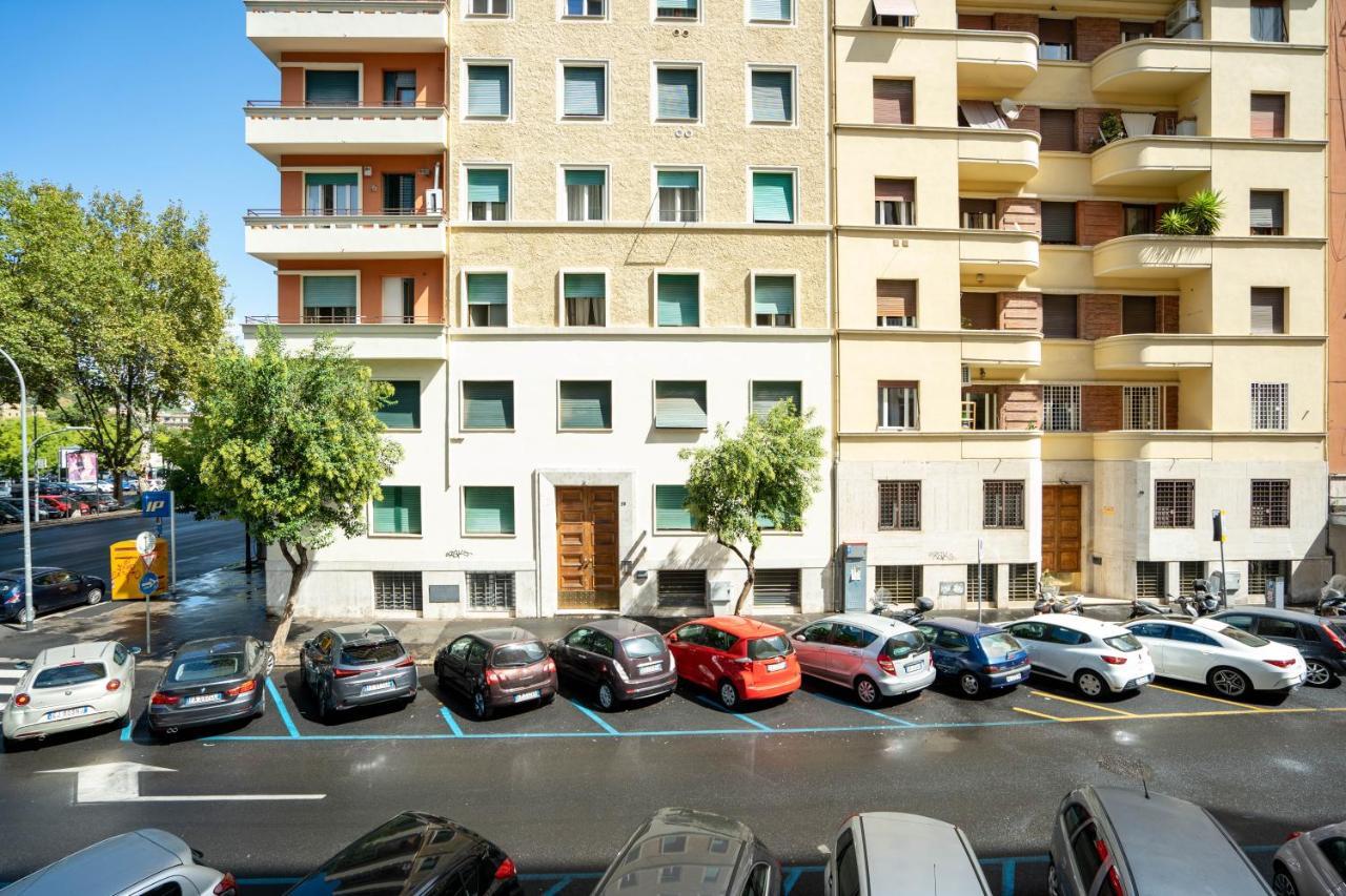 Capital Rooms Rome Bagian luar foto