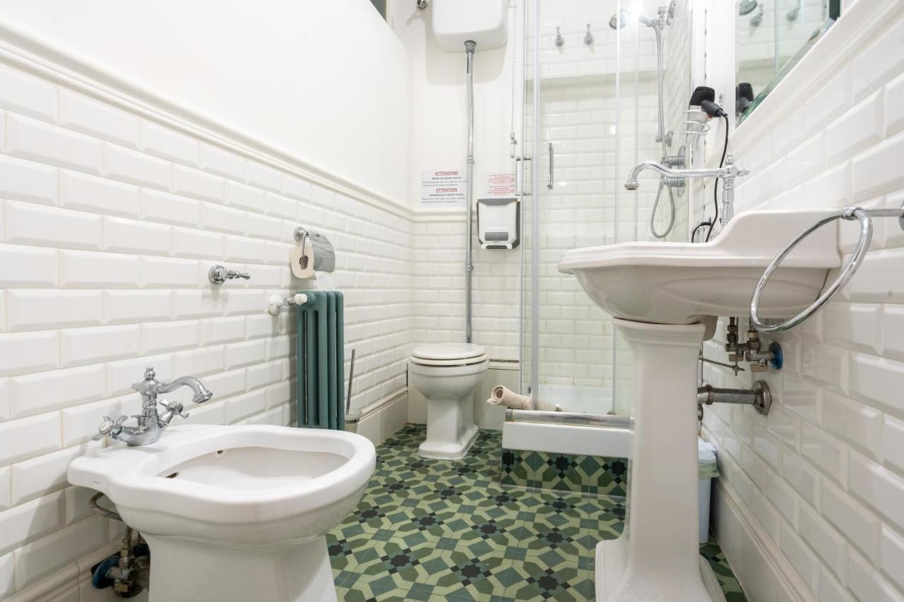 Capital Rooms Rome Bagian luar foto
