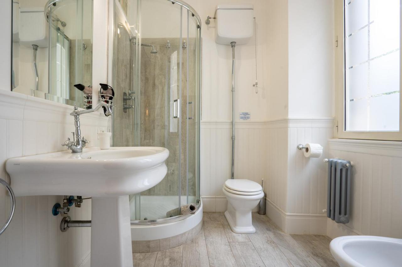 Capital Rooms Rome Bagian luar foto