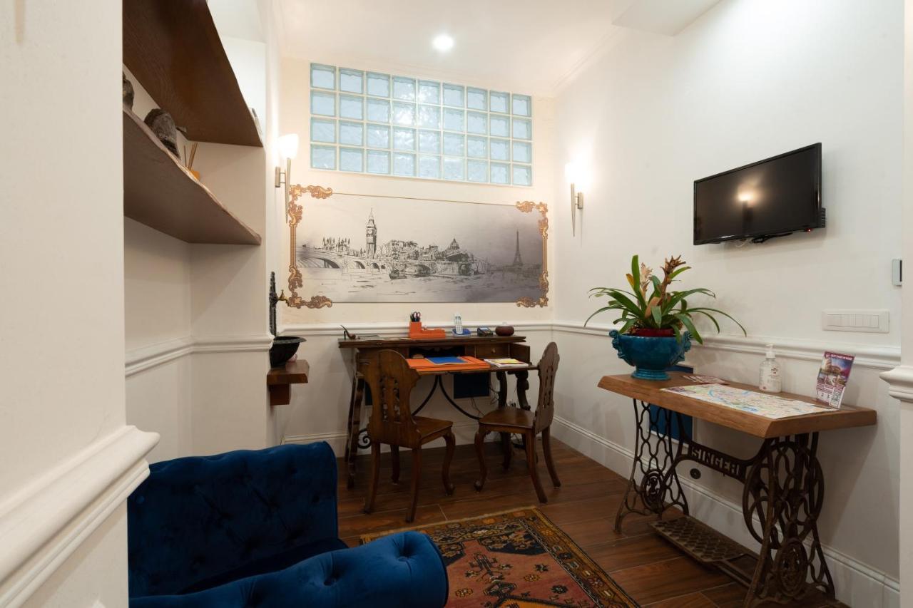 Capital Rooms Rome Bagian luar foto
