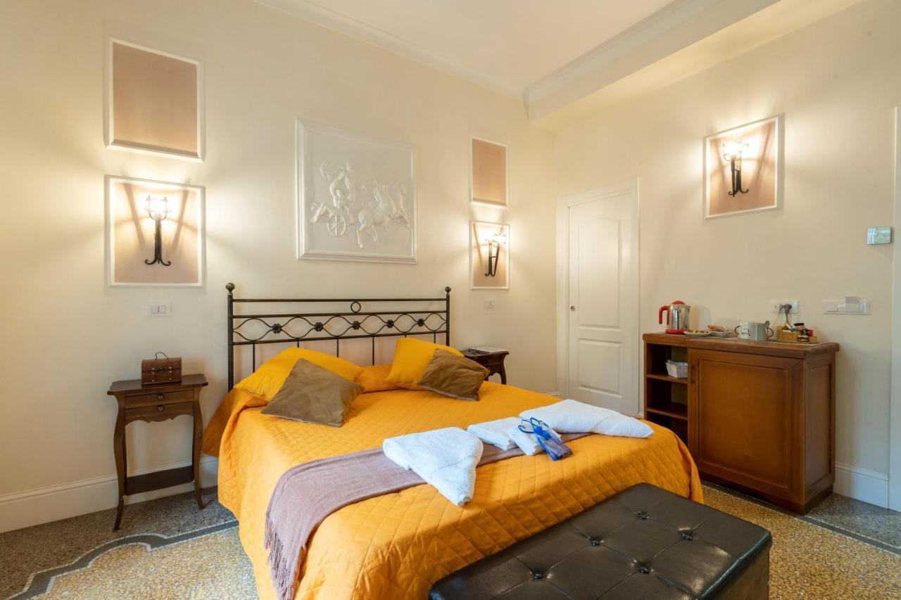 Capital Rooms Rome Bagian luar foto